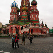 Brano and Paula in front of the St Basil's Cathedral - Moscow