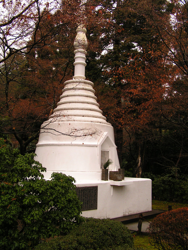 Japan - Kyoto - a stupa in Ryōanji