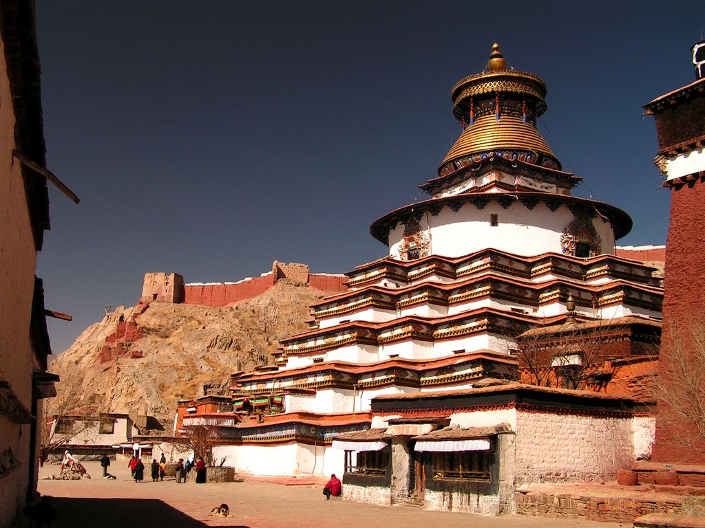 Tibet - Gyatse - Kumbum Stupa 01