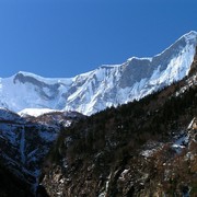Nepal - trek to Chame 01