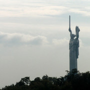 Rodina Mat (Motherland), Kiev