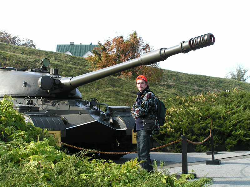 Brano and an army tank - Kiev