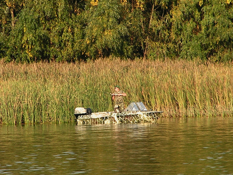 Dnieper river 03 - Kiev