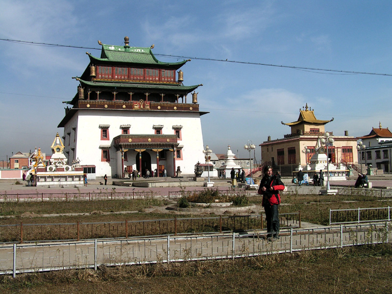 Ulaanbaatar - The Gandantegchinlen Monastery 03