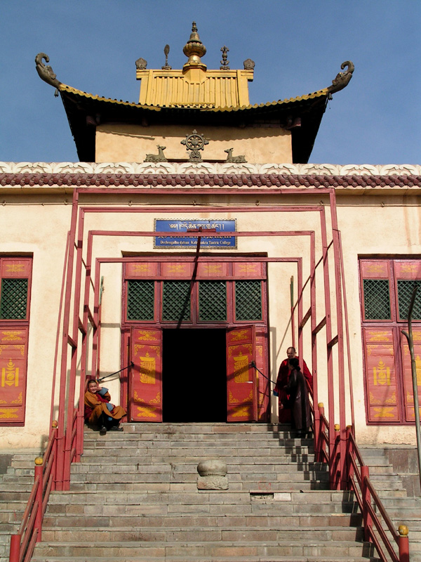 Ulaanbaatar - The Gandantegchinlen Monastery 08