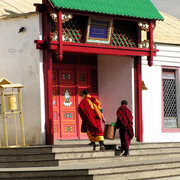 Ulaanbaatar - The Gandantegchinlen Monastery 11