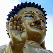 Ulaanbaatar - Shagjamouni Buddha statue detail