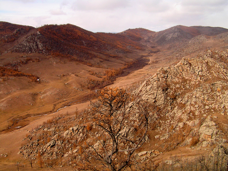 Hills around Tsetserleg town 02