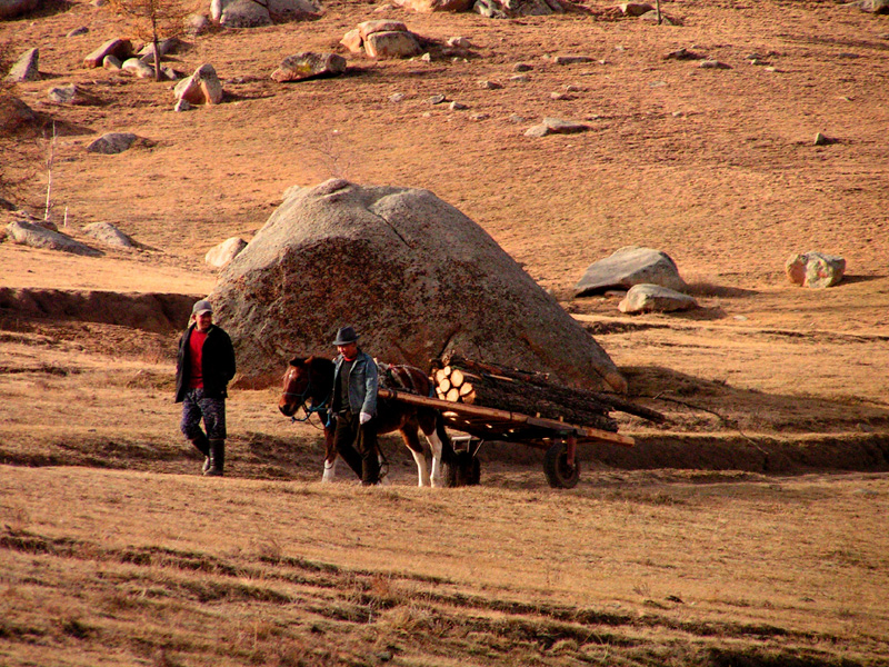 Mongolia - local herders in Tsetserleg NP