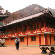 South Korea - a temple in Gyeryong San National Park