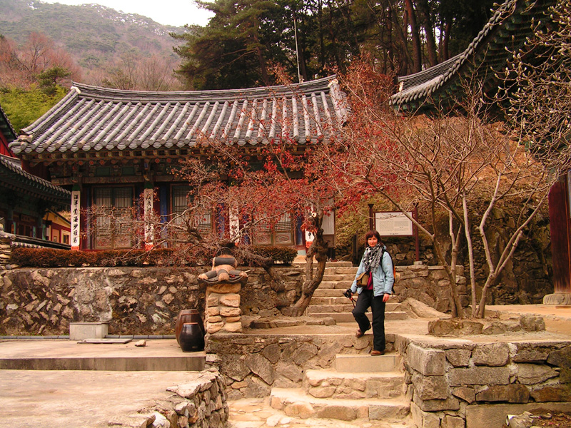 South Korea - a temple in Gyeryong-san mountain
