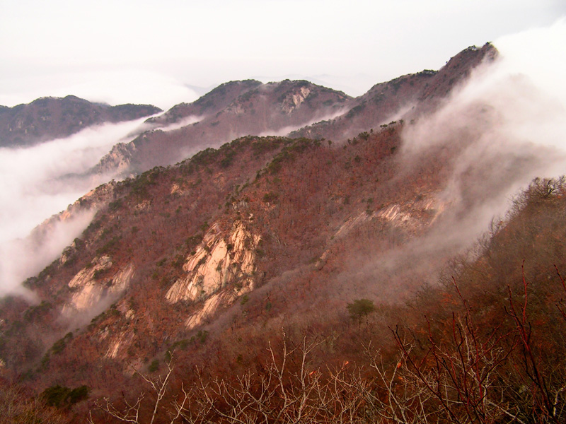 South Korea - trekking in Gyeryong-san mountain 30