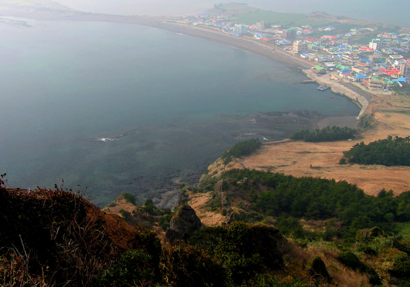 South Korea - trekking in Jeju Do Island 02