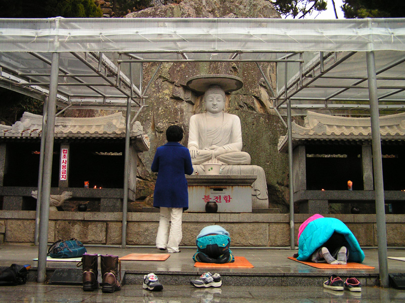South Korea - Busan - Haedong Yonggunsa Temple 14