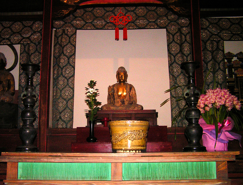 Japan - Fukuoka - in a Zen temple 06