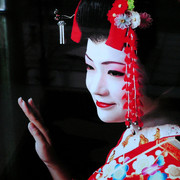 Japan - Kyoto - a painting of a geisha 01