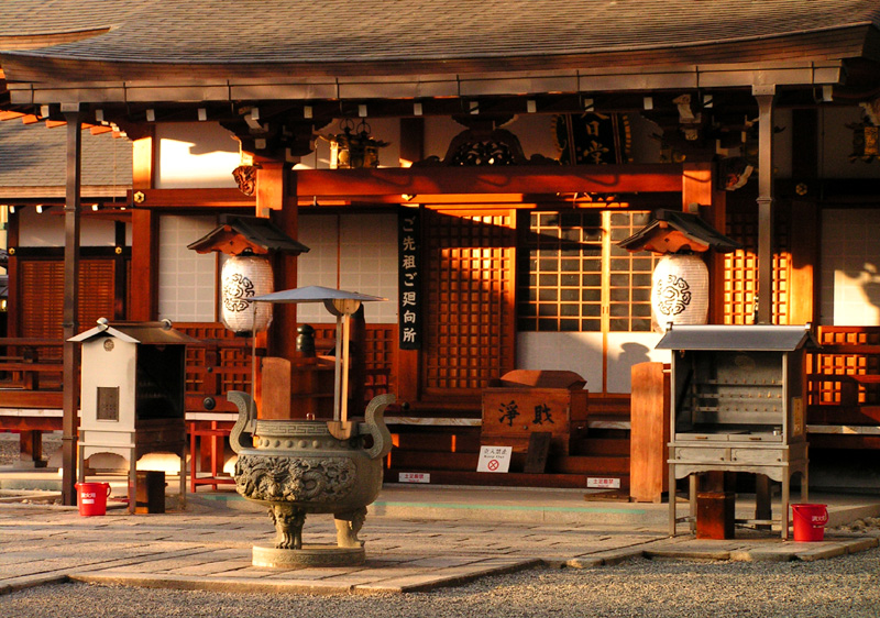 Japan - Kyoto - inside the The Kiyomizu-dera Shrine complex