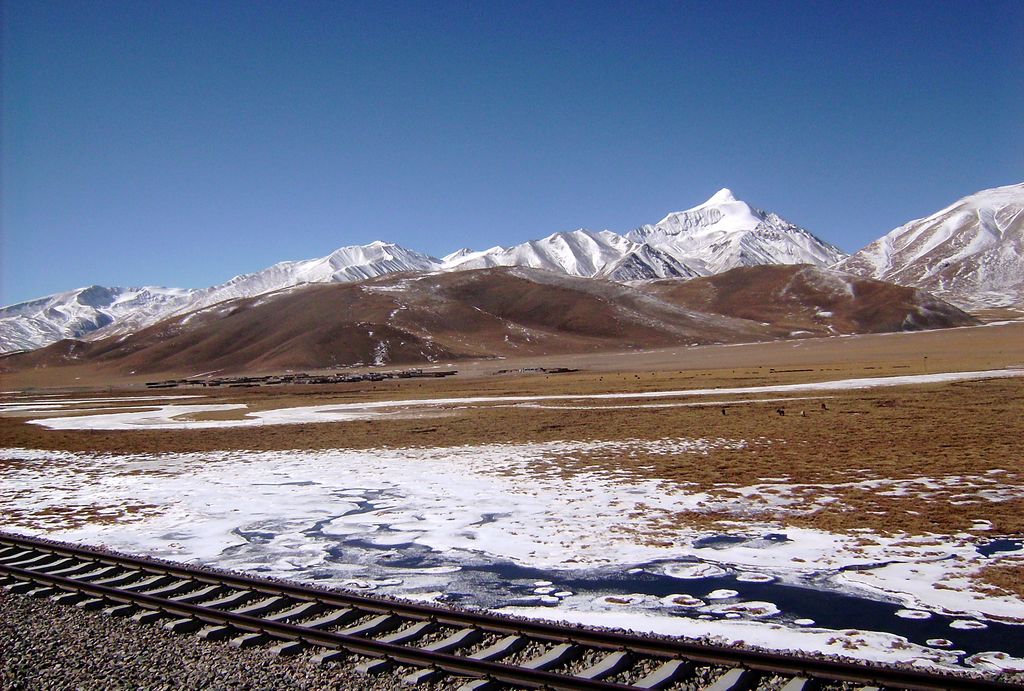 Tibet countryside 02