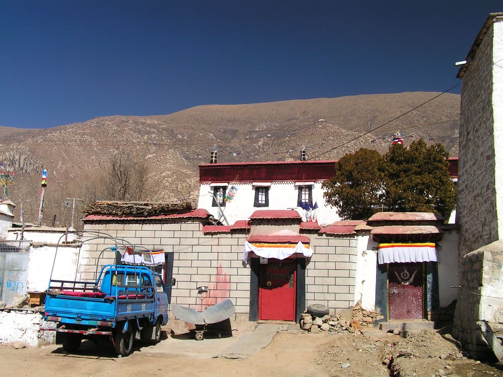 Tibet - Drepung monastery 01