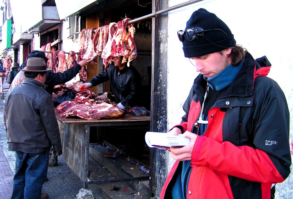 Tibet - selling meat in Lhasa