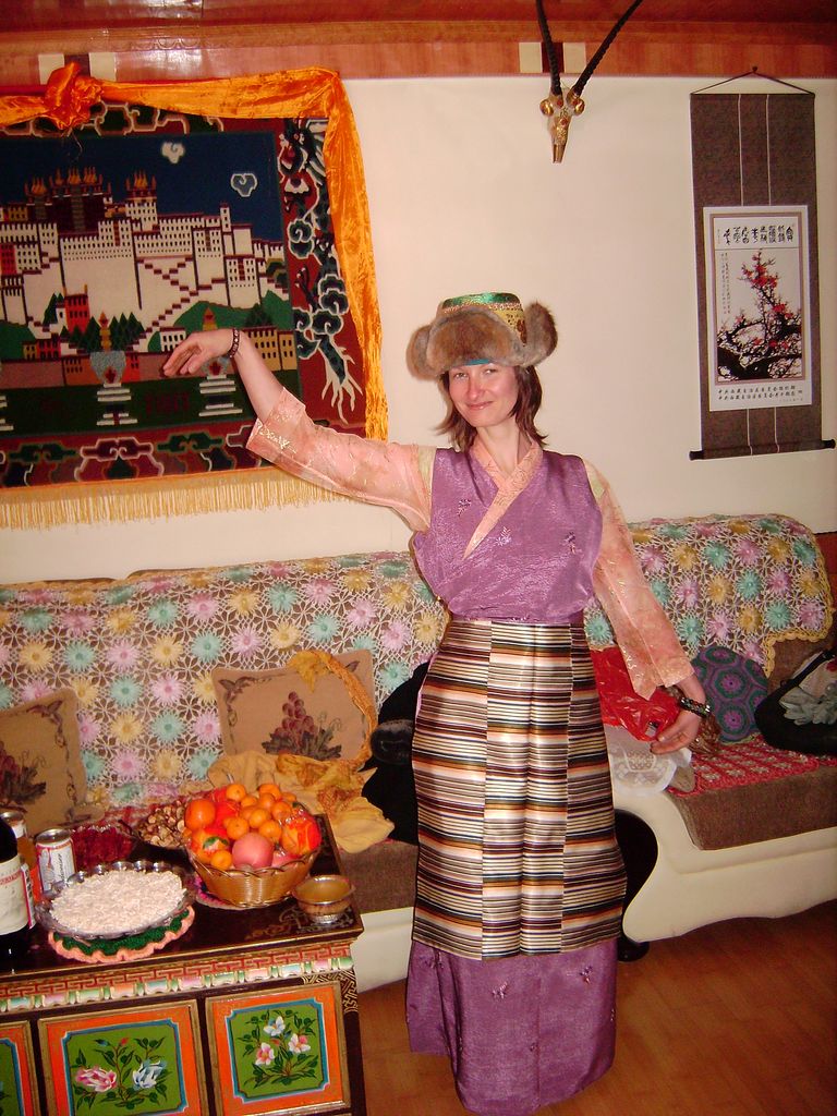 Tibet - Lhasa - Paula in traditional Tibetan costume