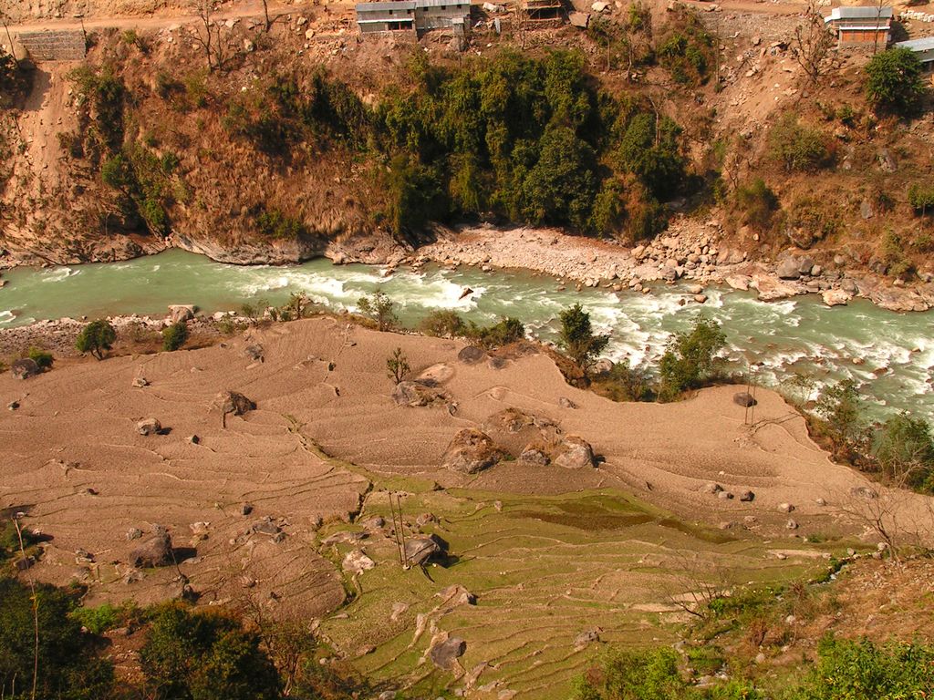 Nepal - trek to Chamje 04