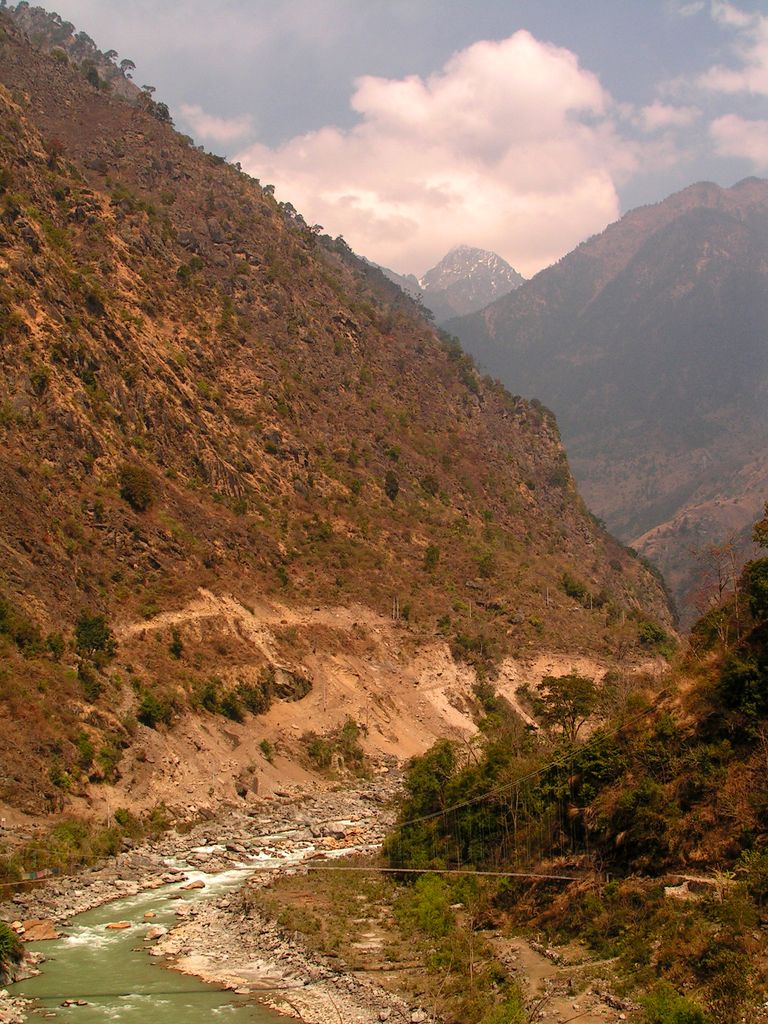 Nepal - trek to Chamje 05