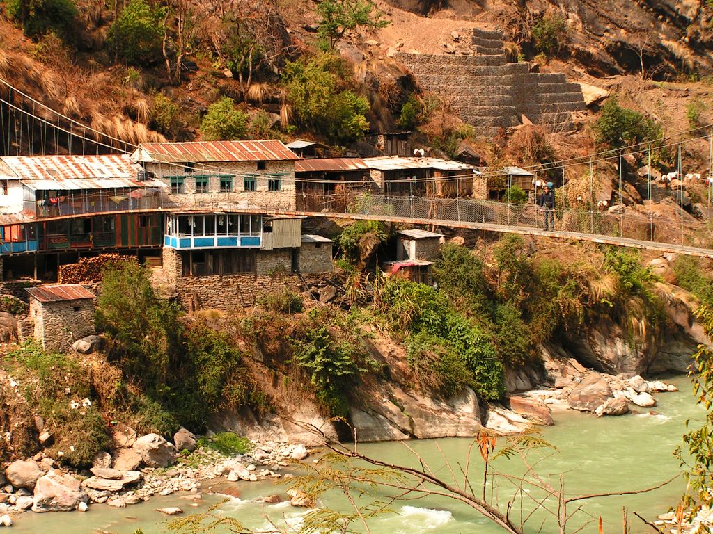 Nepal - trek to Chamje 07