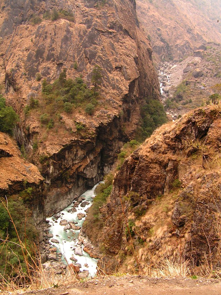 Nepal - trek to Chamje 16