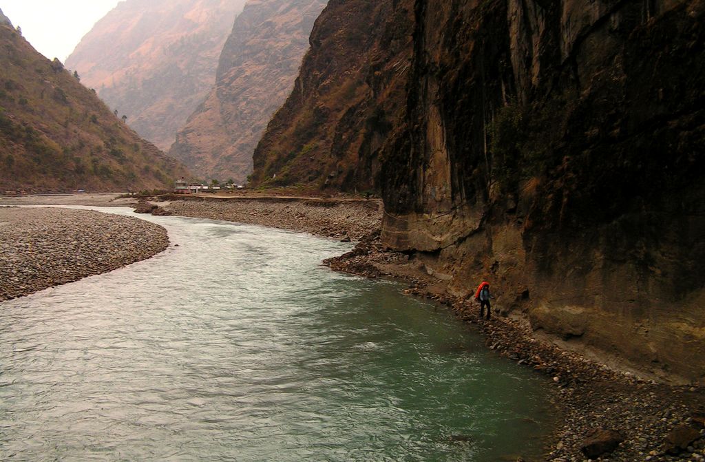 Nepal - trek to Chamje 18