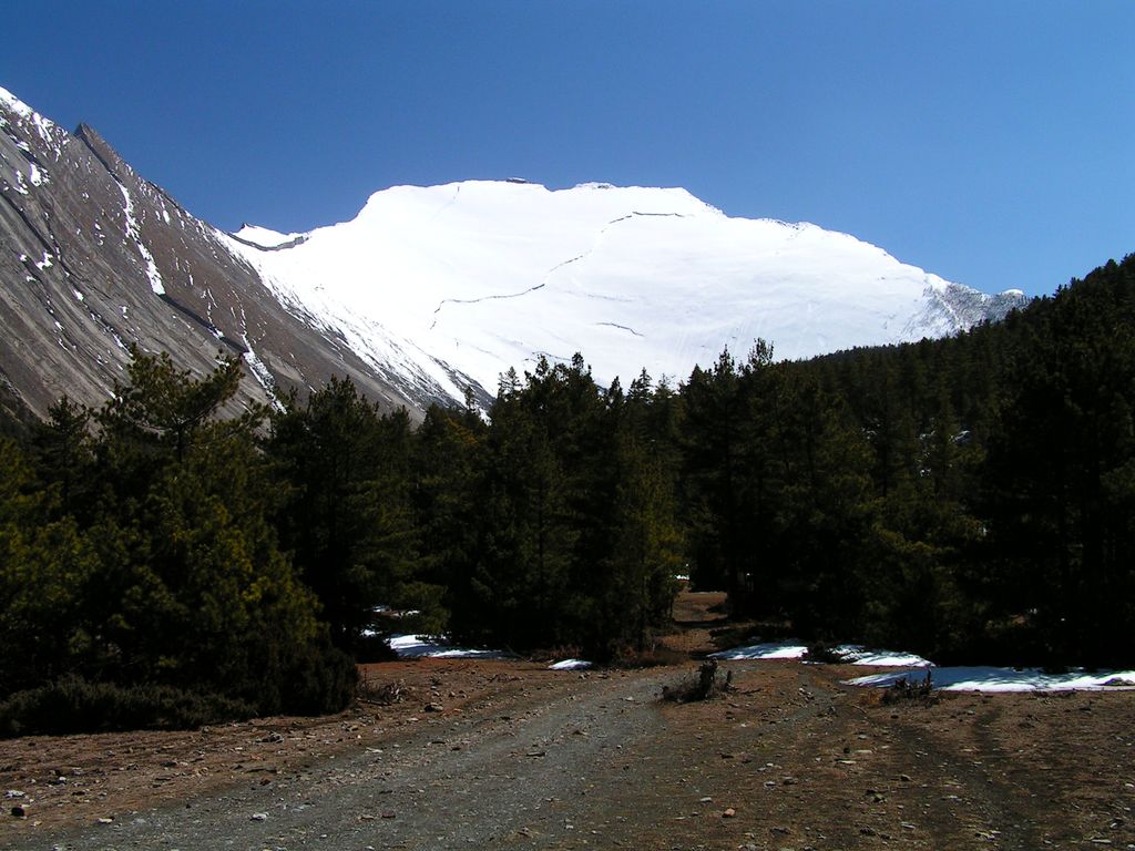 Nepal - trek to Chame 08