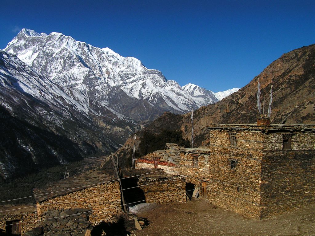 Nepal - trek to Pisang 07