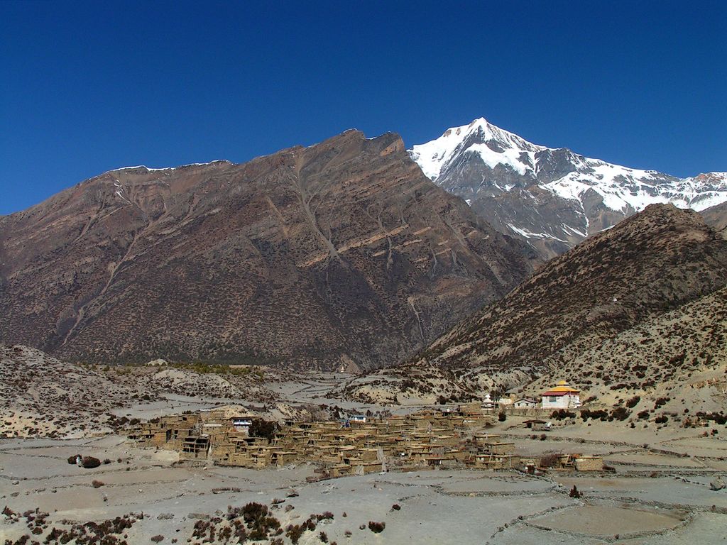 Nepal - trek to Manang 09