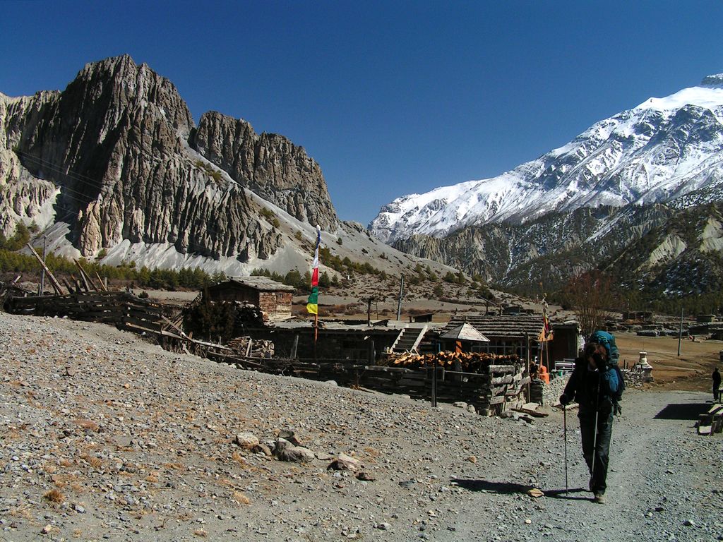 Nepal - trek to Manang 17