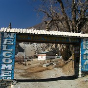 Nepal - trek to Manang - Braka village