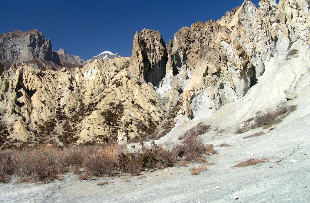 Nepal - trek to Manang 23