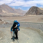 Nepal - trek to Ghasa - Brano against the wind :)