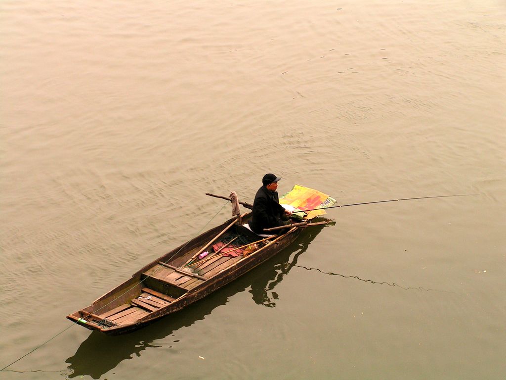 Leshan - a Chinese fisherman