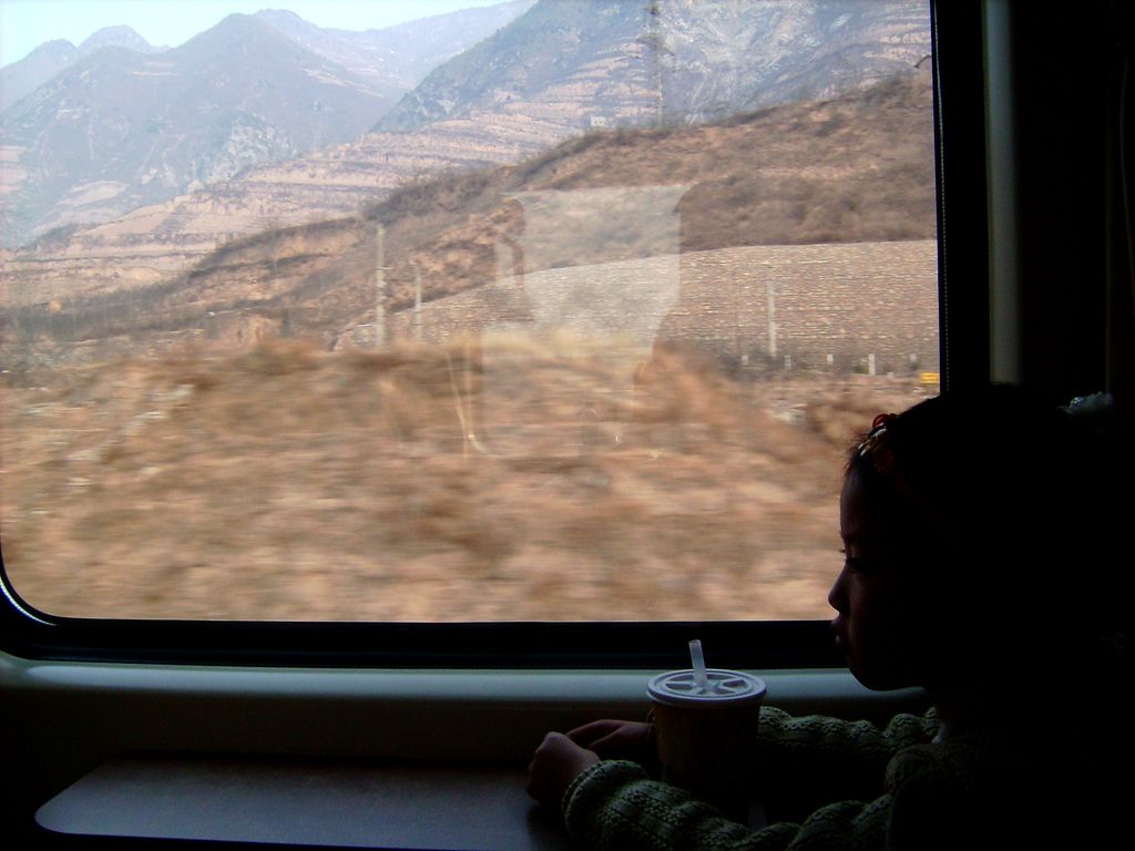 By train from Chengdu to Lhasa 01