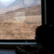 By train from Chengdu to Lhasa 01