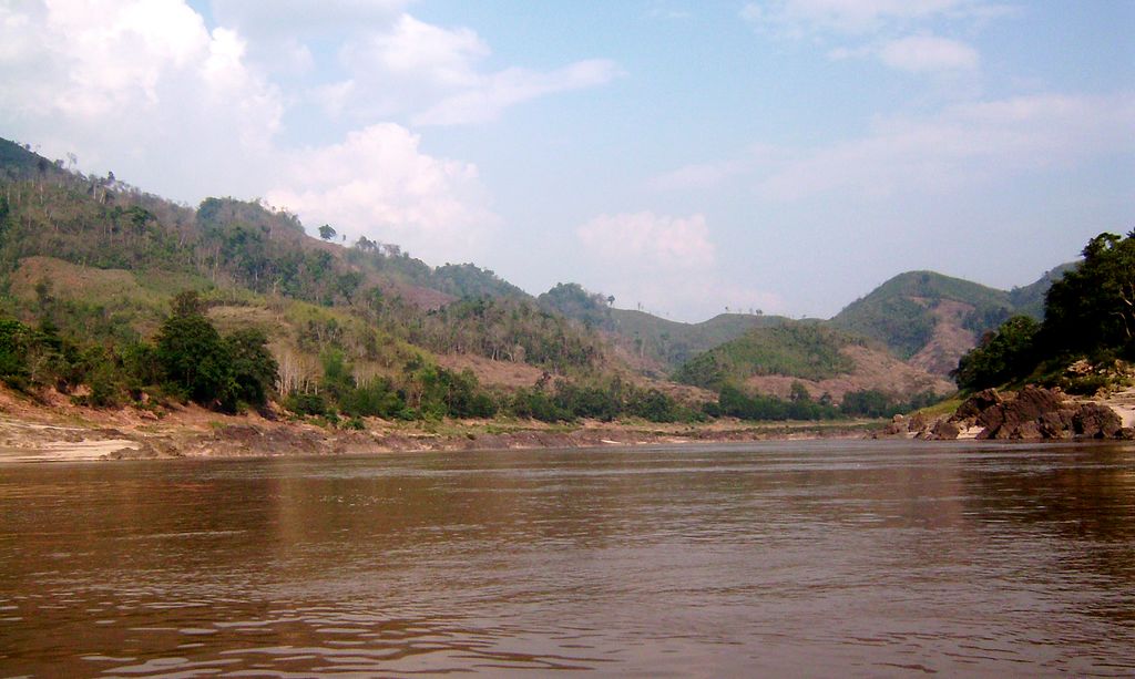 Laos - to Luang Prabang by boat - Mekong river