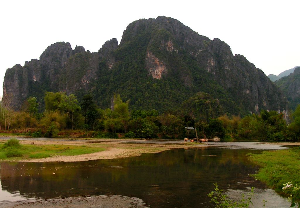 Laos - Van Vieng 01