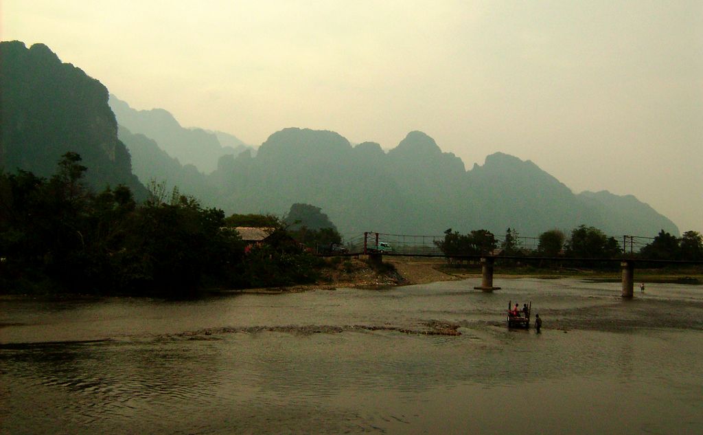 Laos - Van Vieng 04