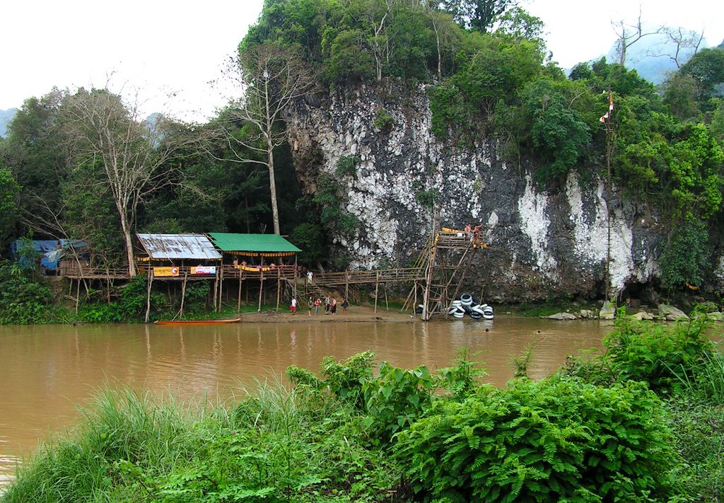 Laos - Van Vieng 08