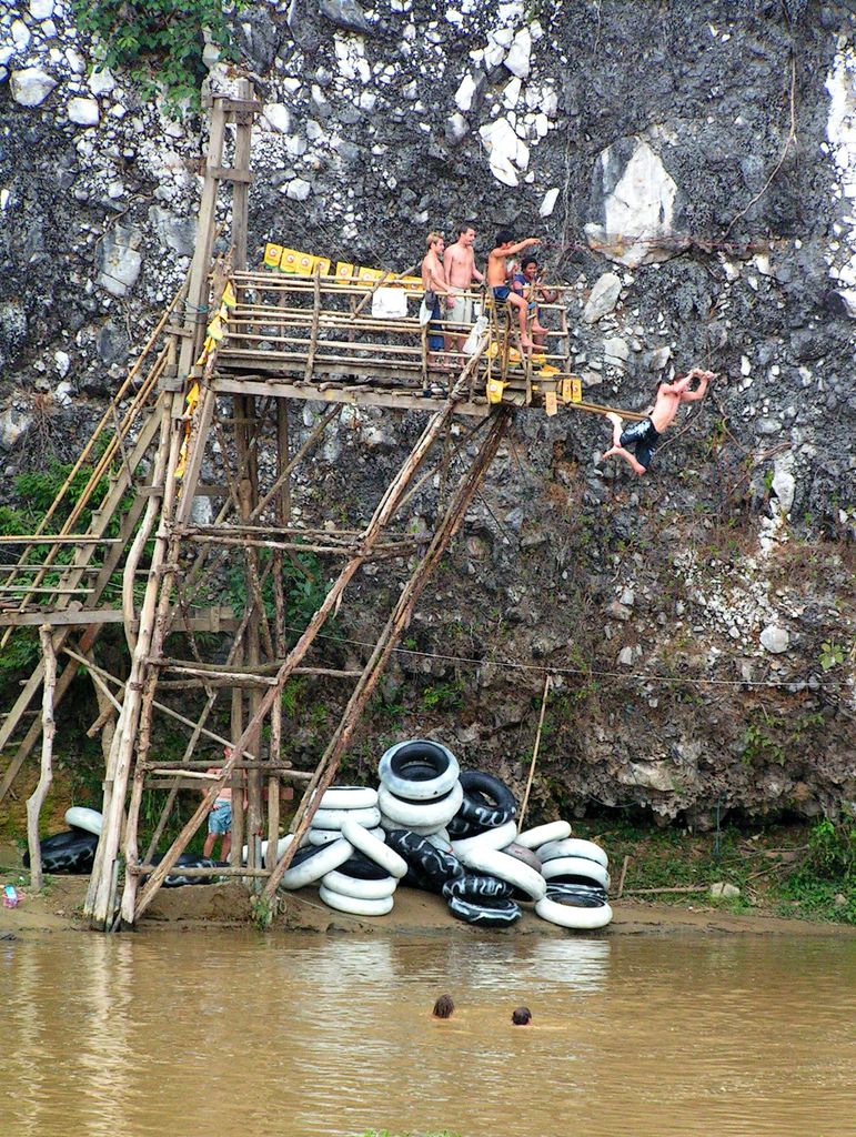 Laos - Van Vieng 09