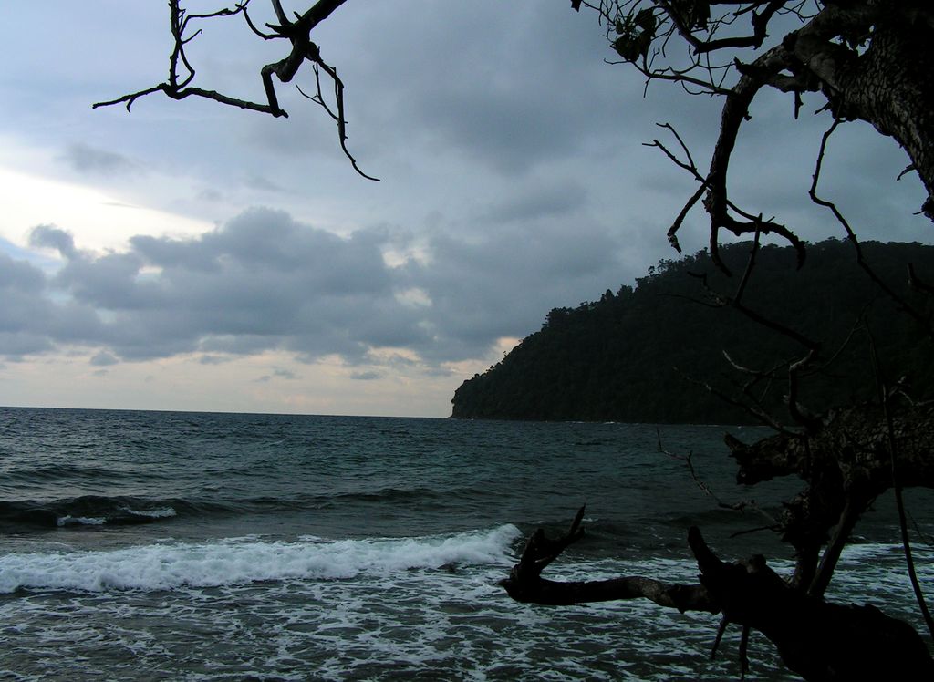 Malaysia - a beach in Borneo 07