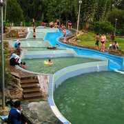 Malaysia - a swimming pool in Borneo 02