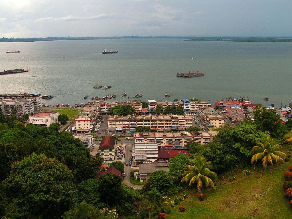 Malaysia - Borneo - views from Puu Jih Shih Temple in Sandakan