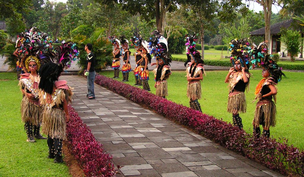 Indonesia - Javanese traditional dance 21