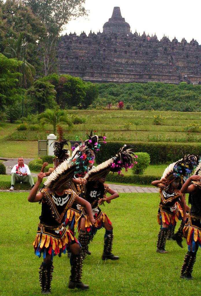 Indonesia - Javanese traditional dance 02